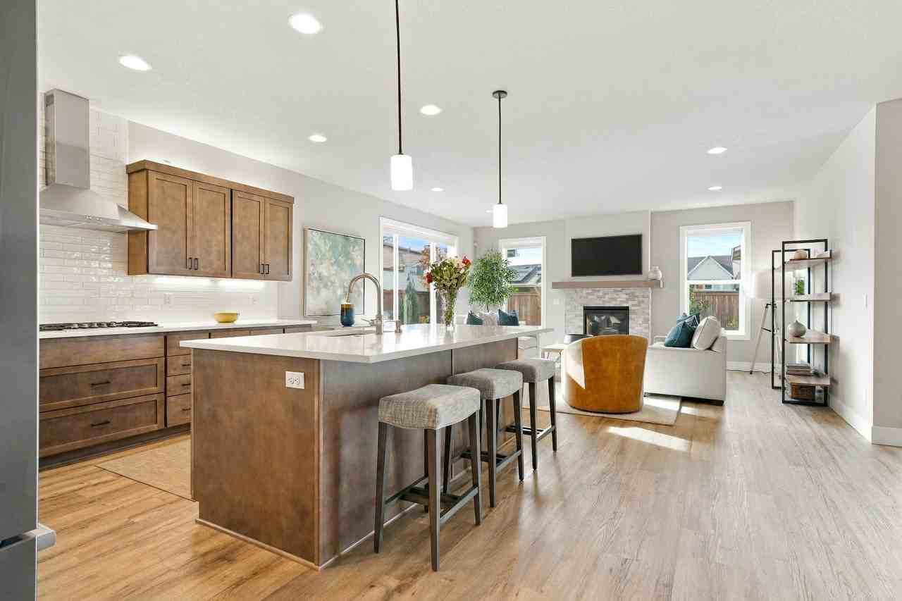4049 Se 77th Ave - Photo 7 of 36