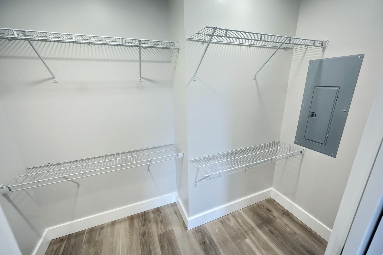 1111 N George St #3B - Photo 5 of 15