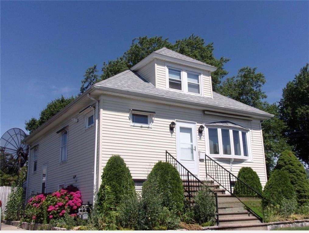 87 Bentley St ##2