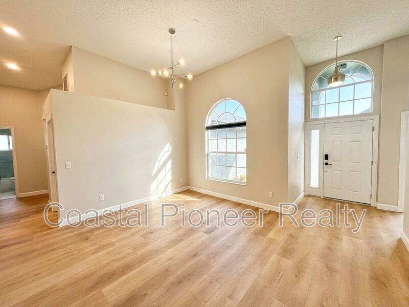 8902 Breland Dr - Photo 7 of 48