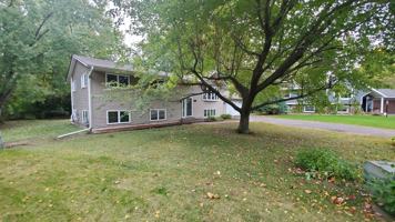 featured image of 17190 Park Cir