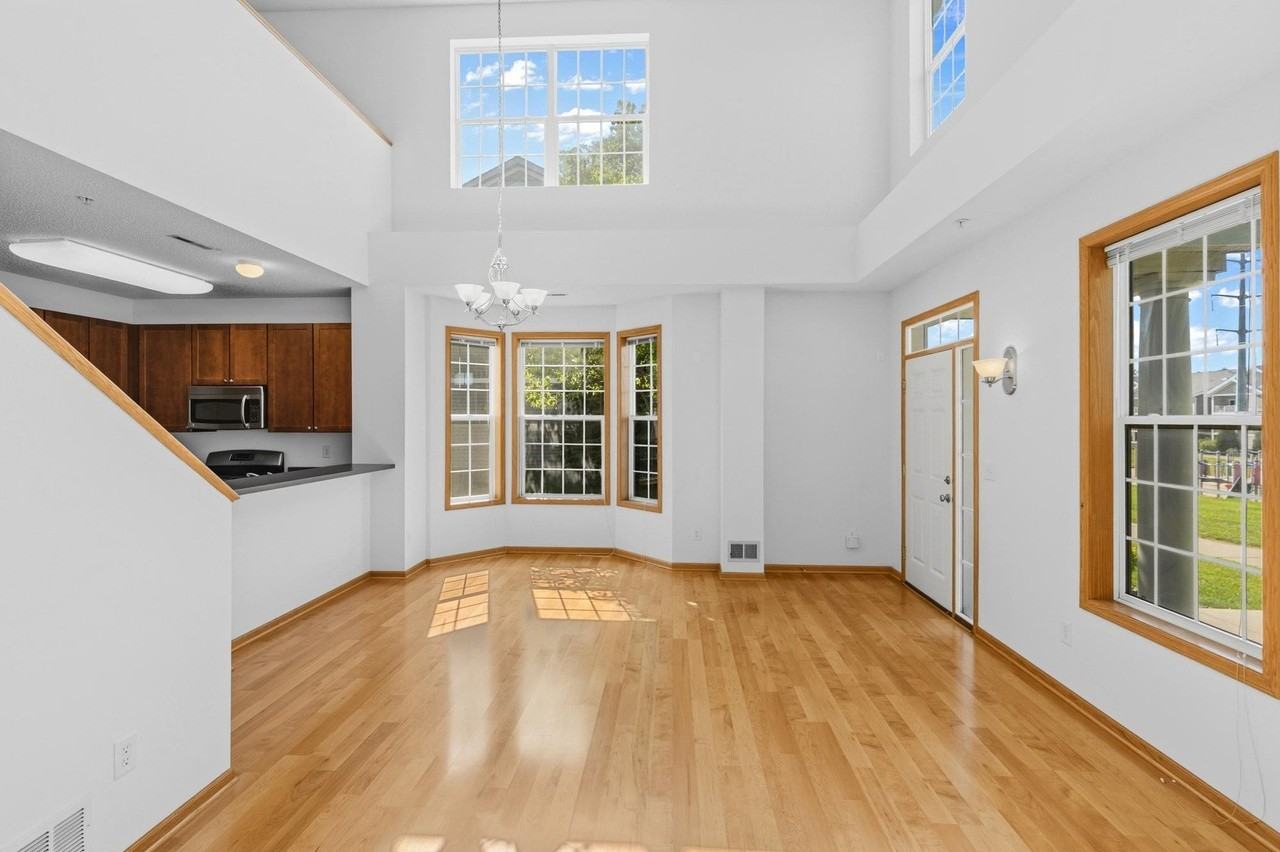 1617 Legacy Pkwy E - Photo 6 of 17