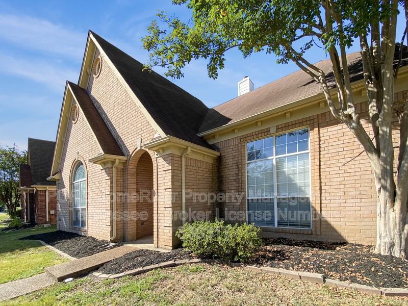777 Silver Sands Dr - Photo 4 of 26