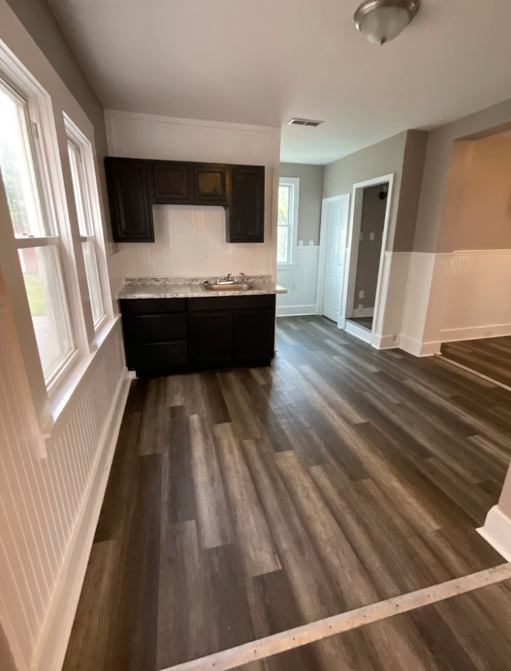 47 Peoria St - Photo 4 of 13