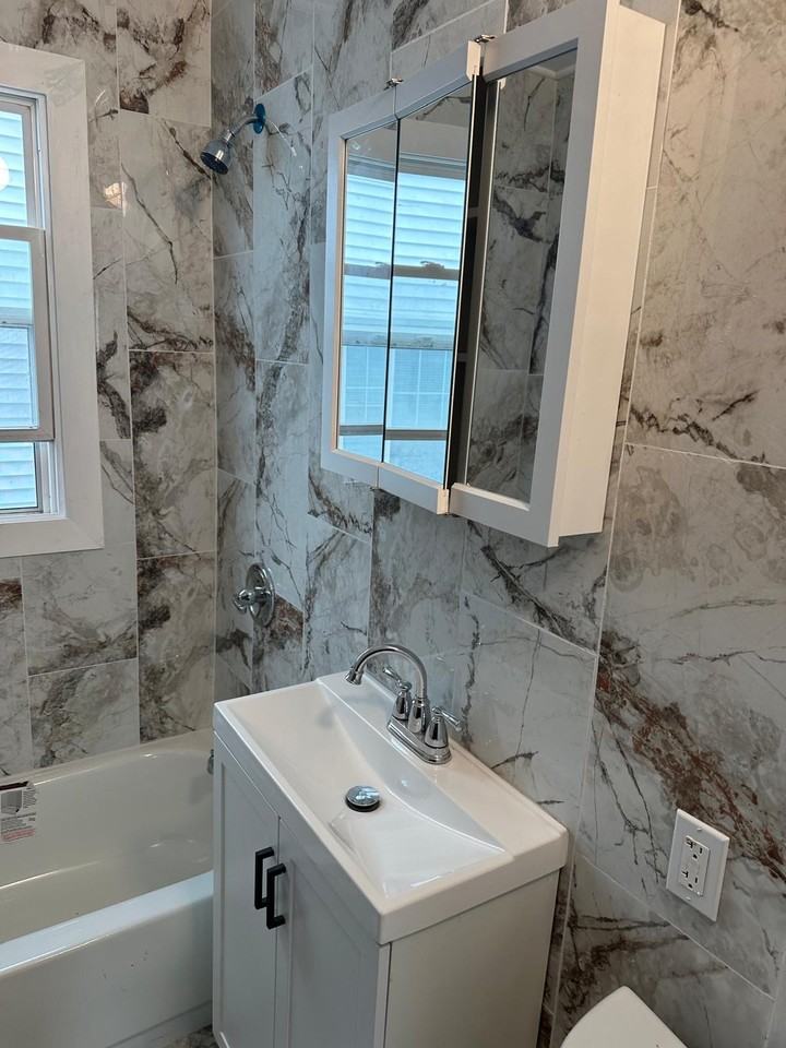 89 Walnut St #2 - Photo 2 of 11