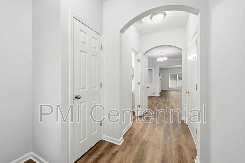 1670 Garbrooke Cv - Photo 4 of 27