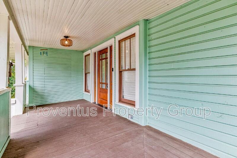 904 N 16th Ave - Photo 6 of 50