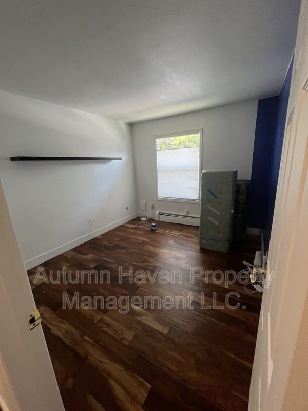 9247 Holland St - Photo 6 of 16