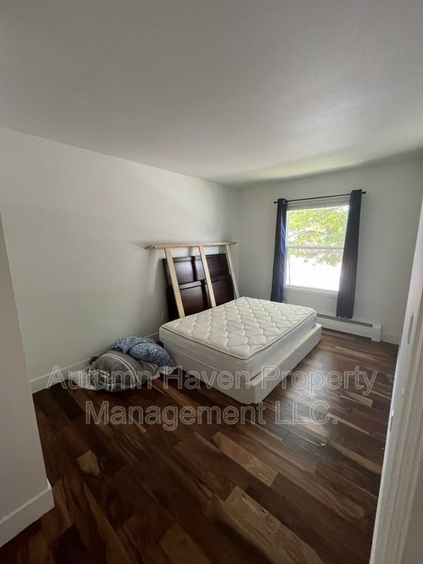 9247 Holland St - Photo 7 of 16