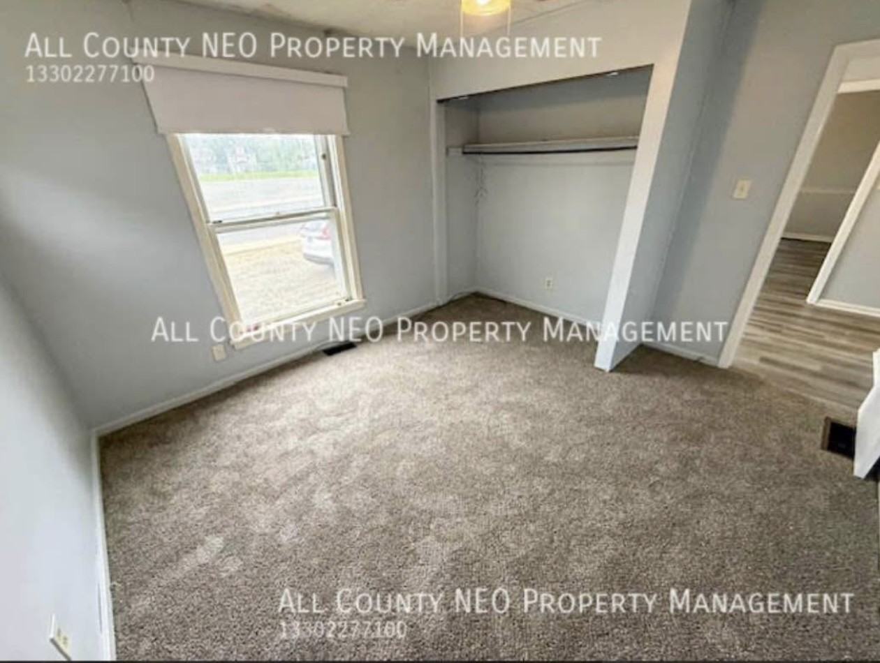 1612 Cleveland Ave Nw #4 - Photo 6 of 15
