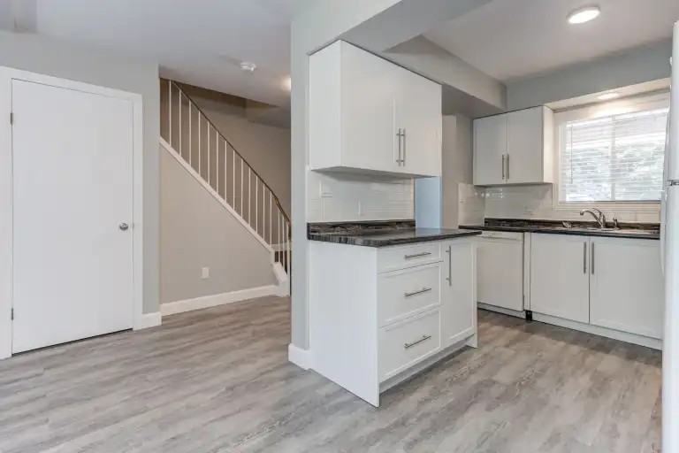 1538 Main St #102 - Photo 5 of 18