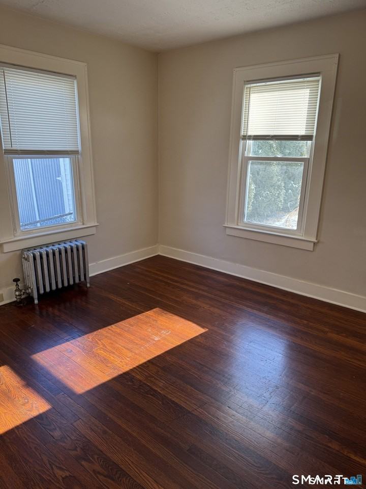 46 Denison Ave - Photo 4 of 15