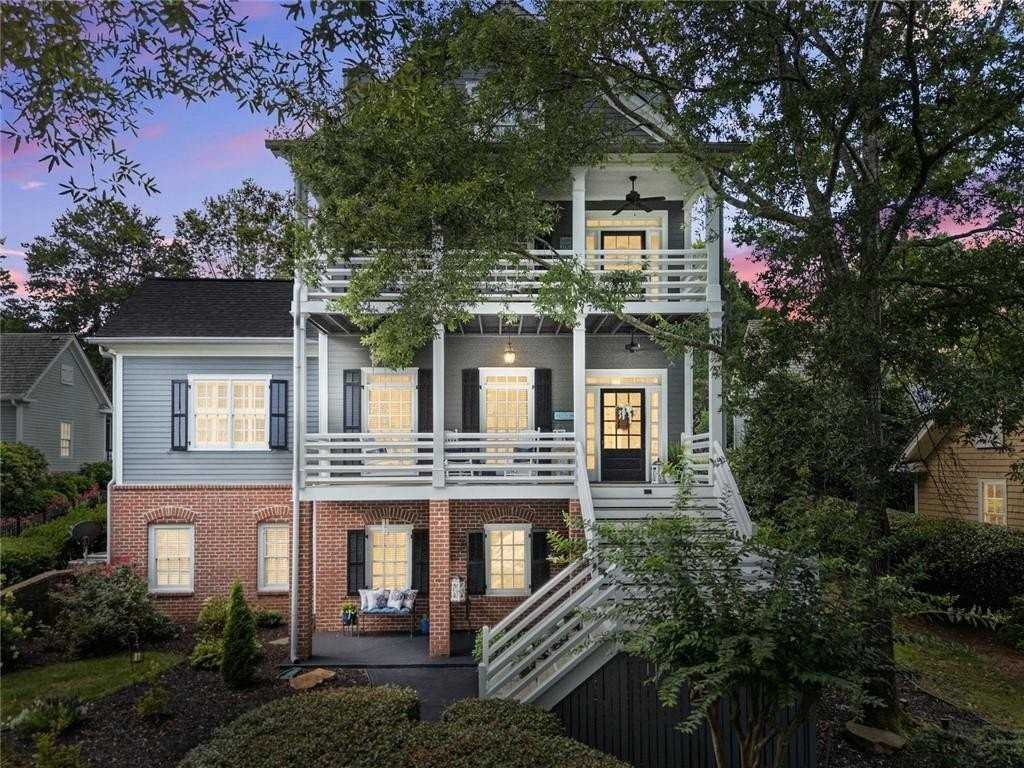 311 Waterfront Park Ln - Photo 2 of 50