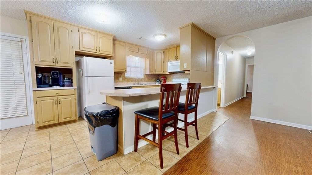 131 Fawn Ln - Photo 3 of 50
