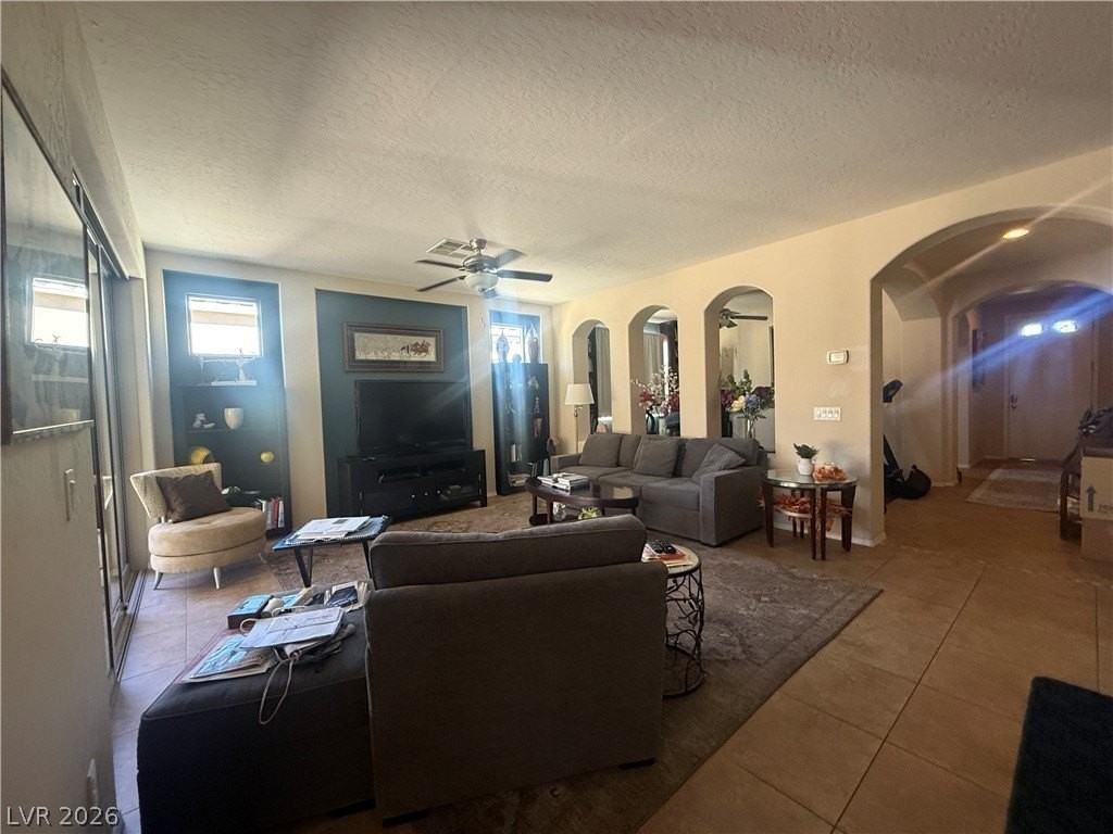 5717 Serenity Haven St - Photo 6 of 20