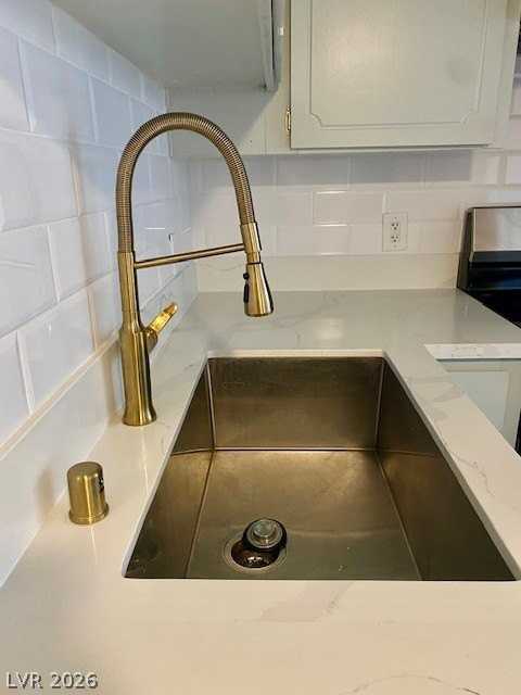 310 Brookside Ln #B - Photo 3 of 16