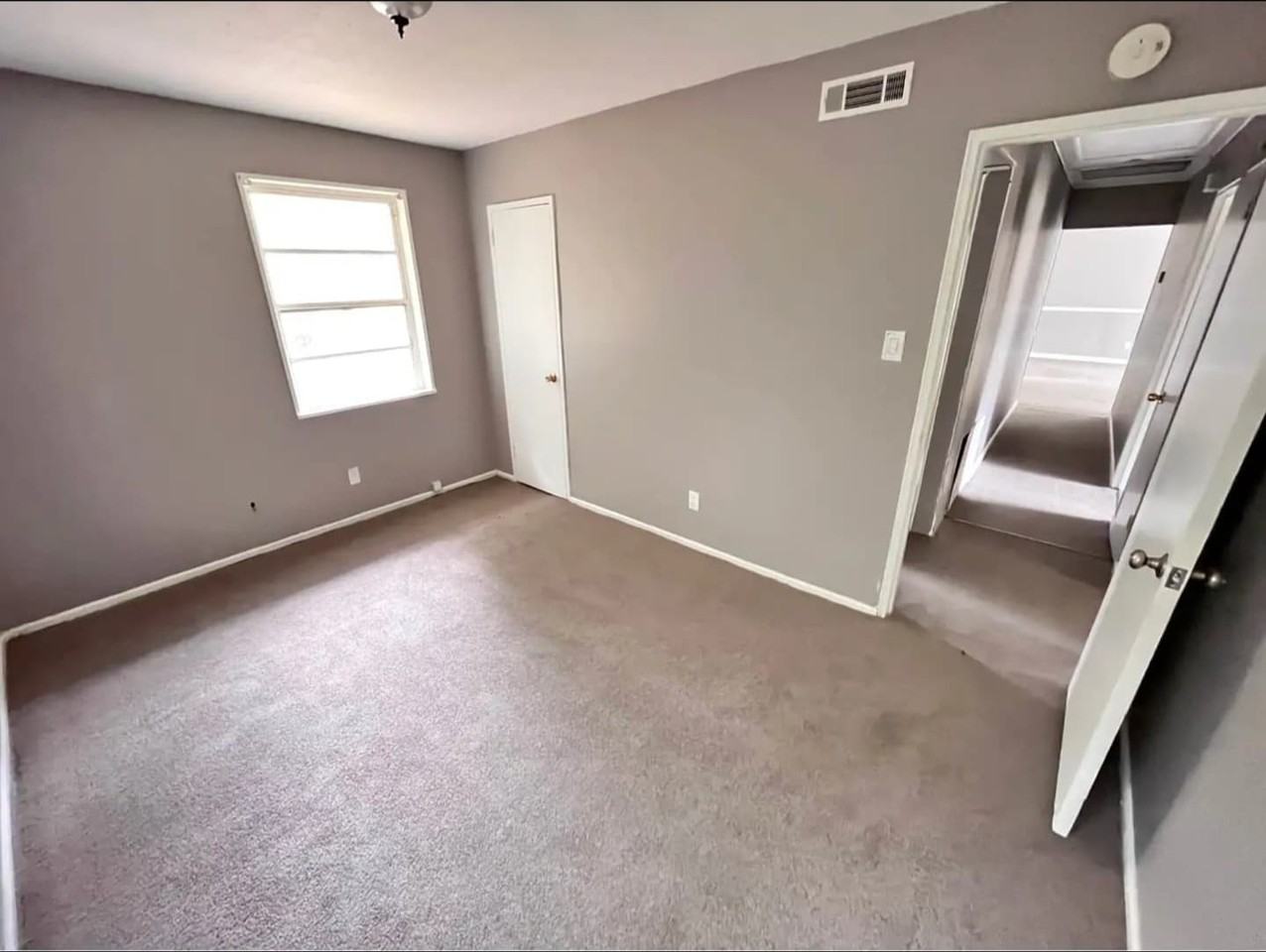 753 Vincent Ave Ne #1 - Photo 4 of 5