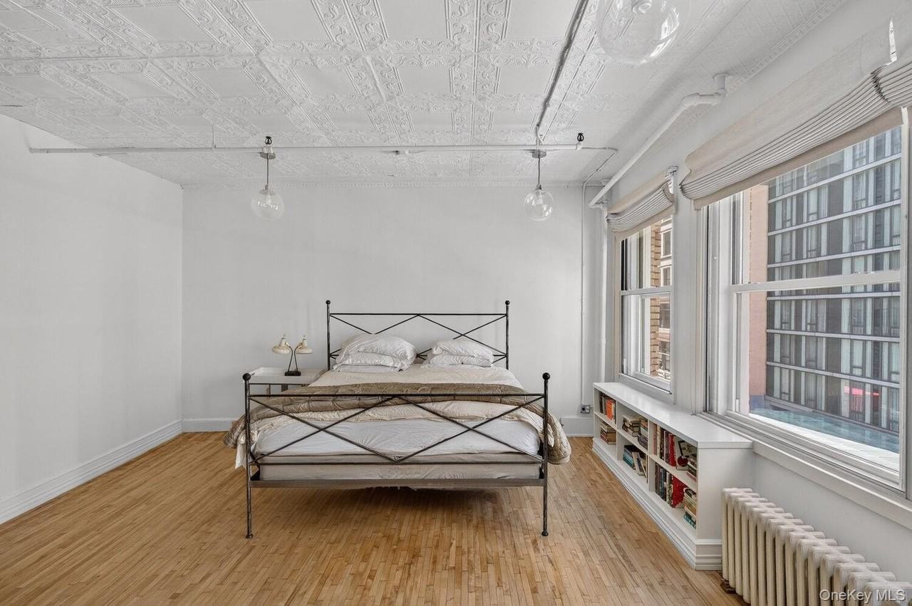 143 W 27th St #PH - Photo 7 of 14