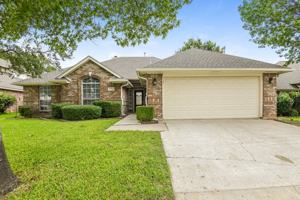 featured image of 2724 Willow Creek Ct