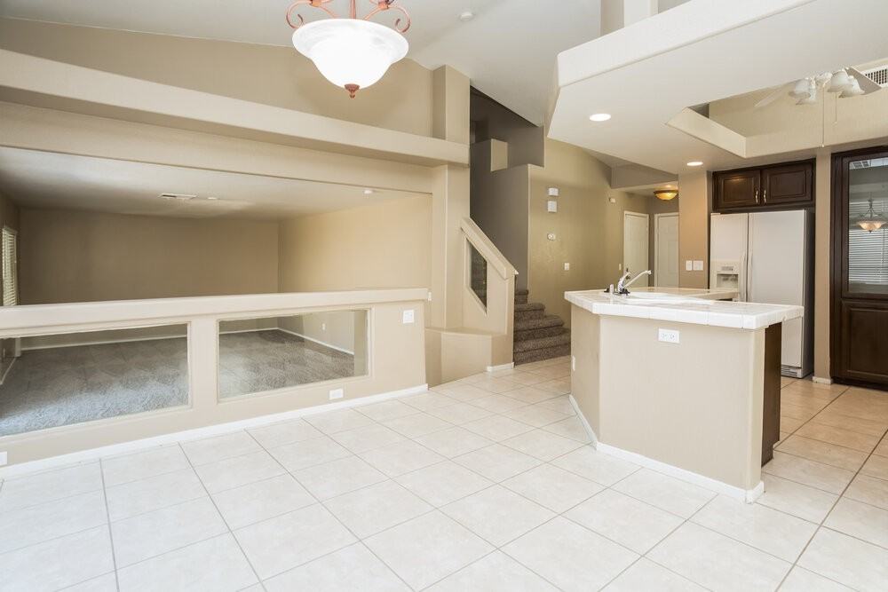 8712 Country Pines Ave - Photo 7 of 17