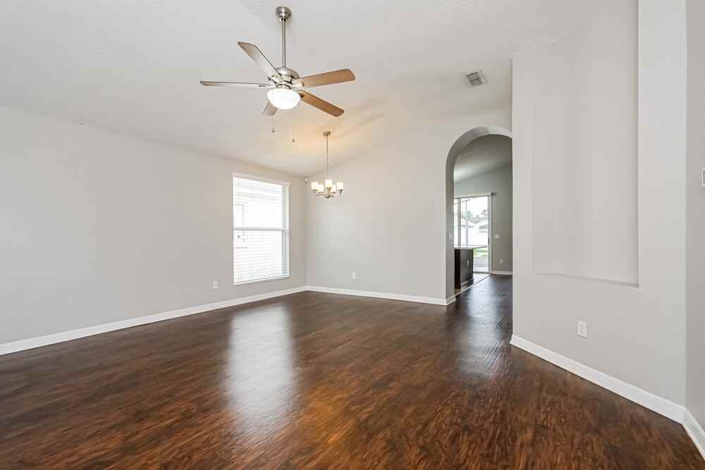 11950 Redbridge Dr - Photo 4 of 16