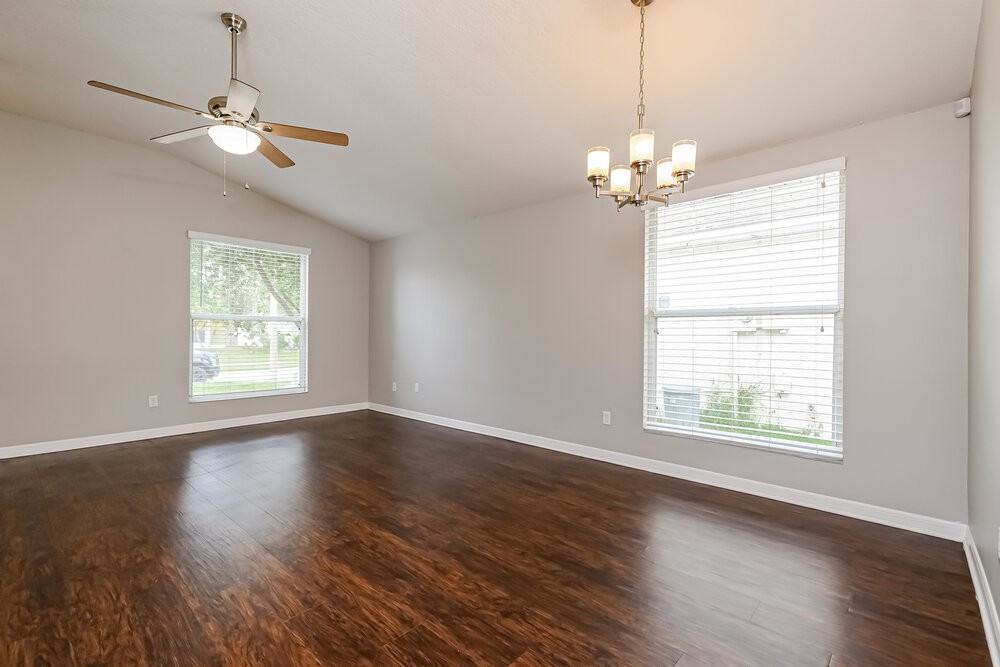 11950 Redbridge Dr - Photo 5 of 16