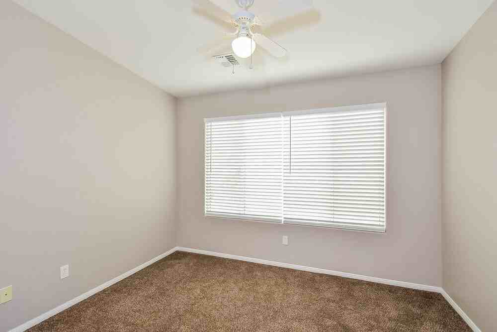 6651 Walnut Canyon Dr - Photo 5 of 16