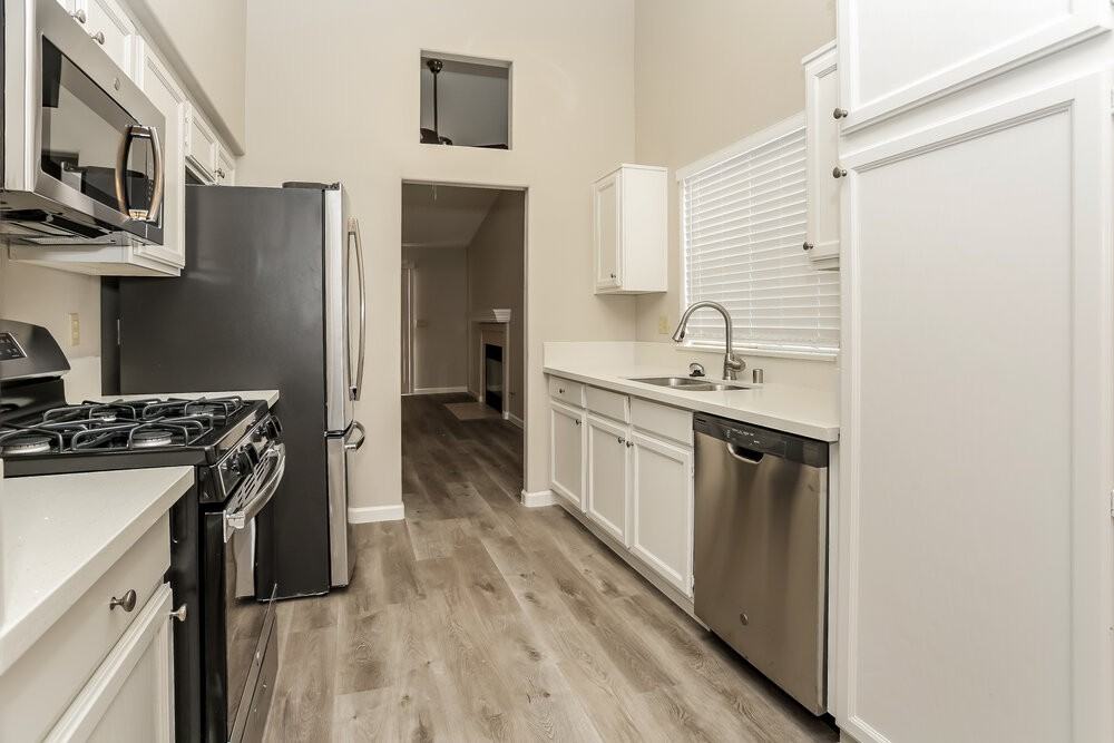 4505 Testarossa Ln - Photo 7 of 16