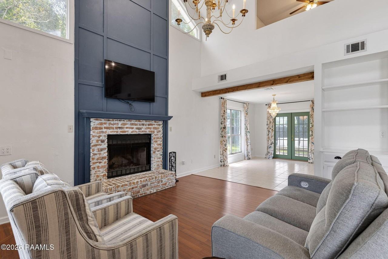 108 Lamas Cir - Photo 6 of 31