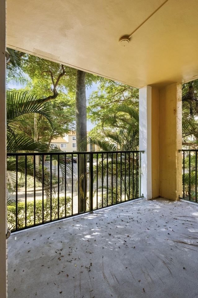 160 Yacht Club 206 Way - Photo 7 of 50