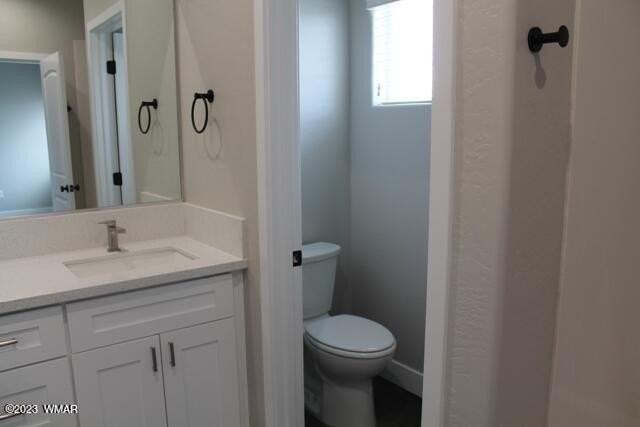 5412 Lake Dr - Photo 5 of 10