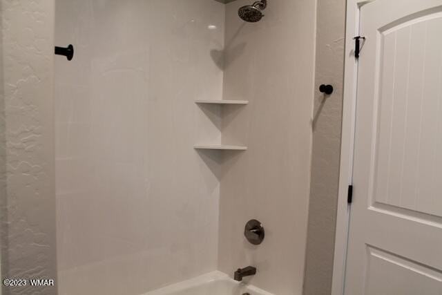 5412 Lake Dr - Photo 6 of 10