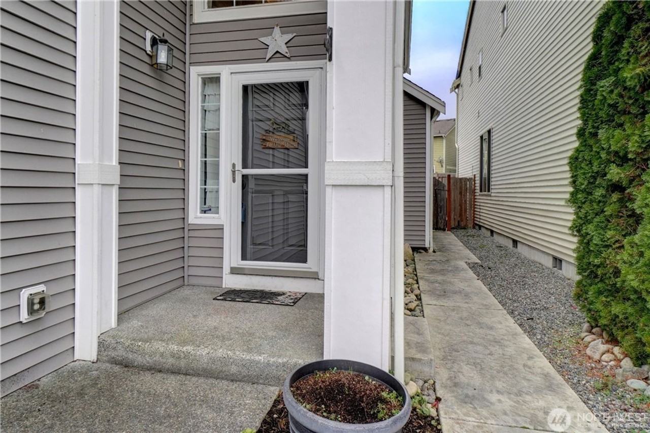 18710 116th Ave E - Photo 2 of 21