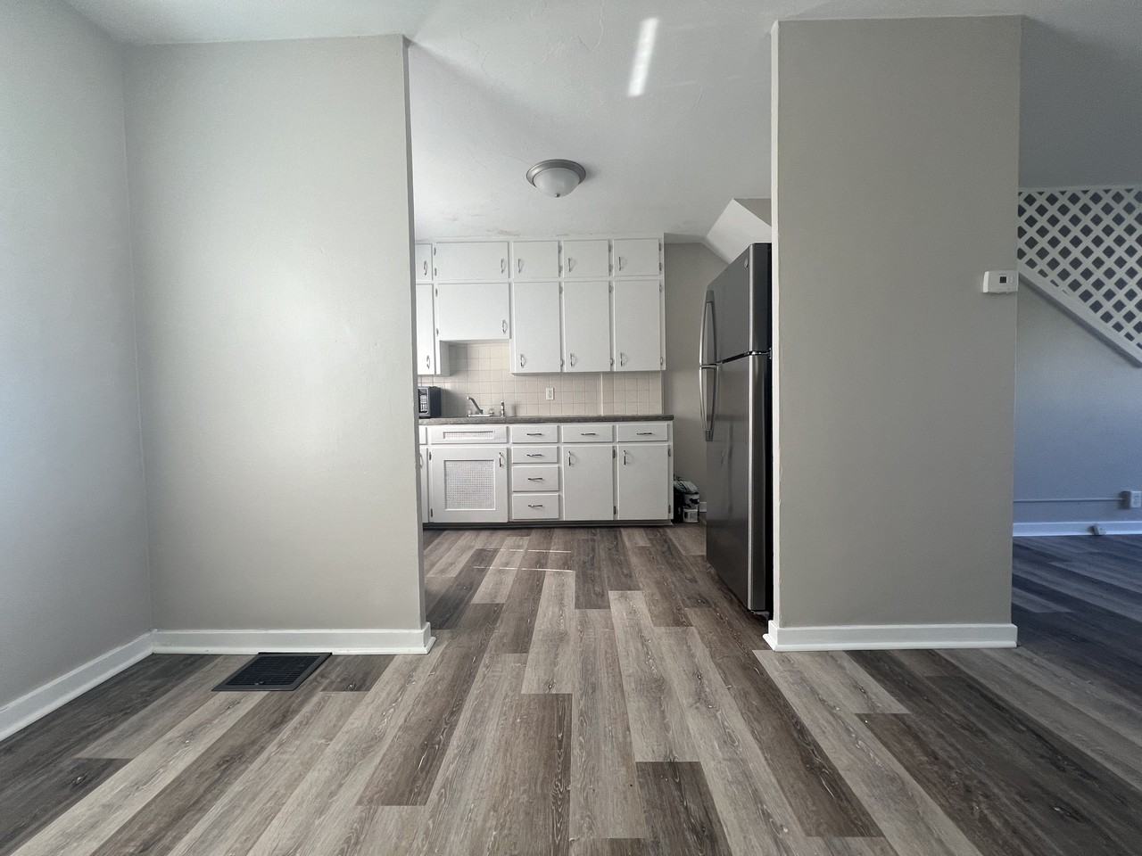 118 Locust Street - Photo 6 of 19