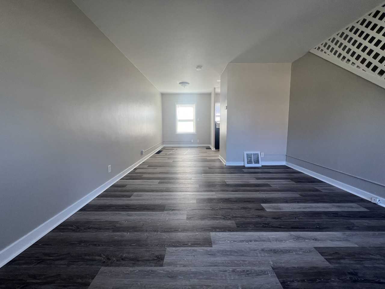 118 Locust Street - Photo 2 of 19