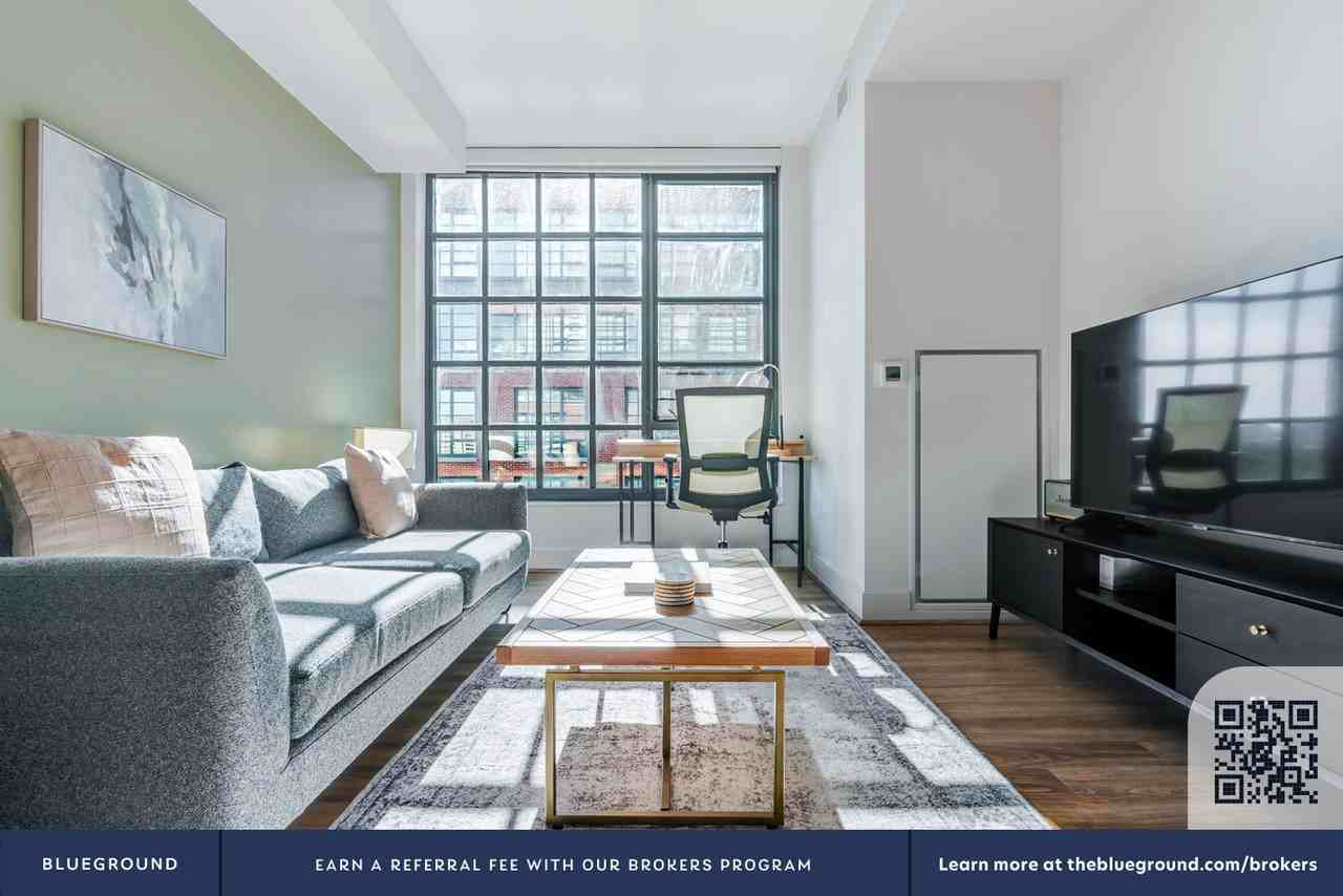 770 Maine Ave Sw #1267 - Photo 5 of 37