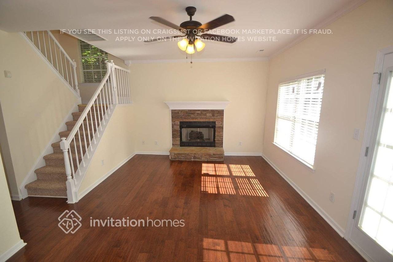 120 Broadleaf Pt - Photo 2 of 12