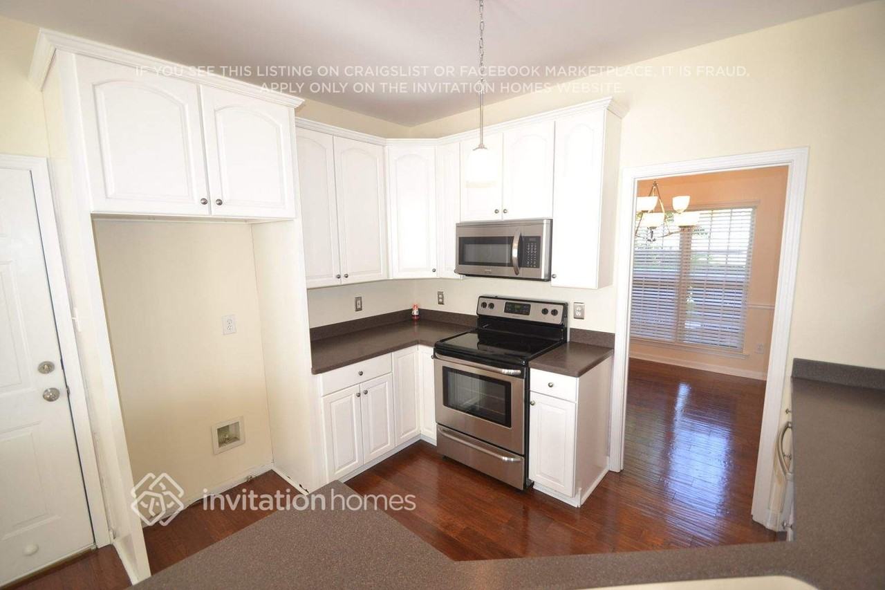 120 Broadleaf Pt - Photo 3 of 12