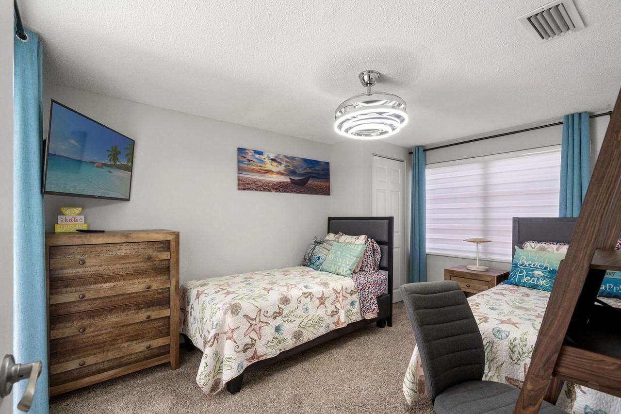 7240 Westwind Dr #1638037P - Photo 6 of 31