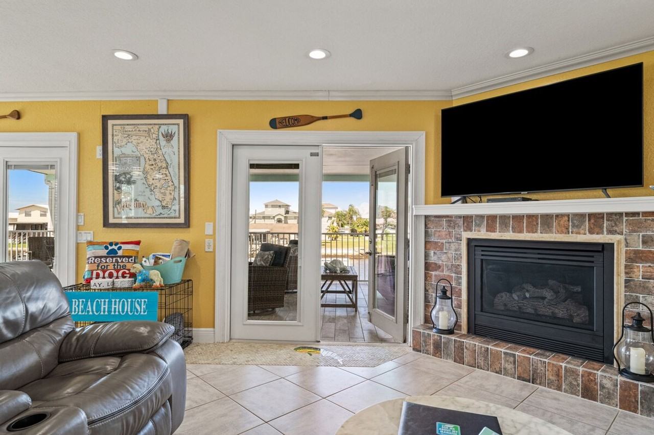 3357 Minnow Creek Dr #1638038P - Photo 5 of 50