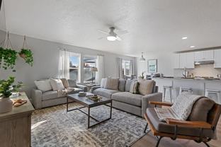 171 E Red Rock St - Photo 1 of 1