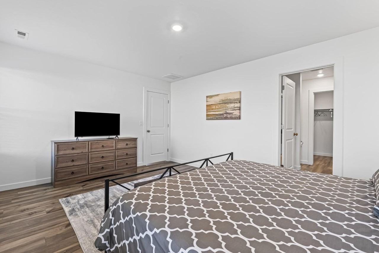 8648 E Wishmore St #1638256P - Photo 7 of 40