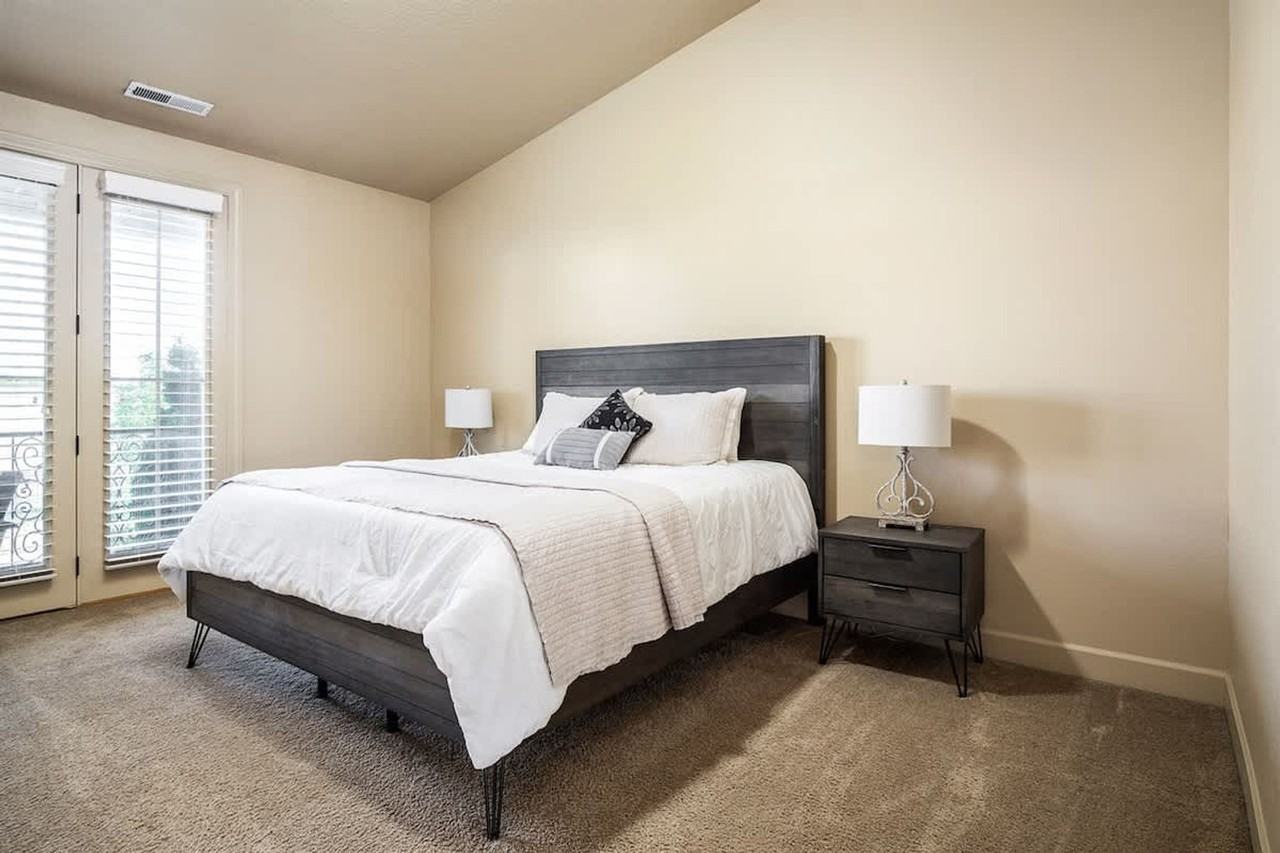 962 W 880 N #1638267P - Photo 6 of 27