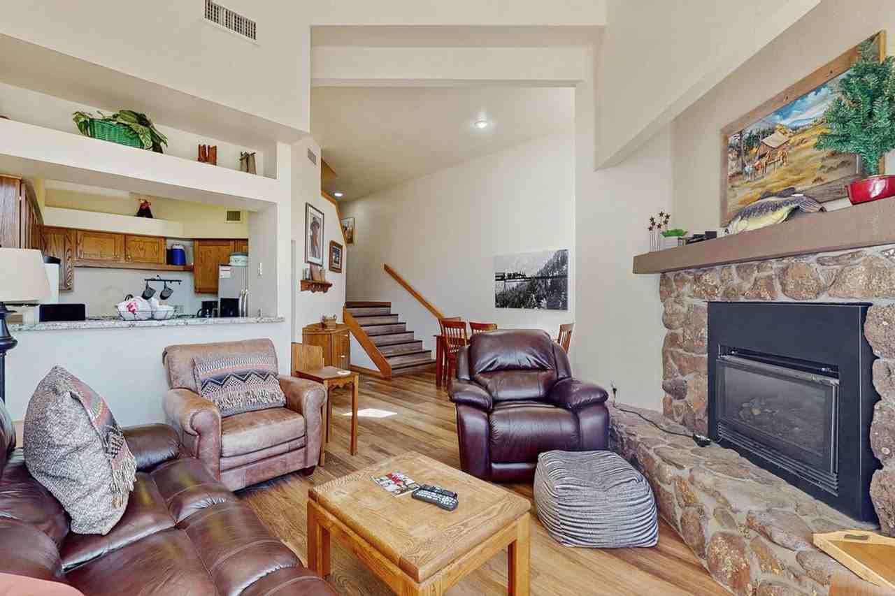2340 N Whispering Pines Way #1636596P - Photo 3 of 19