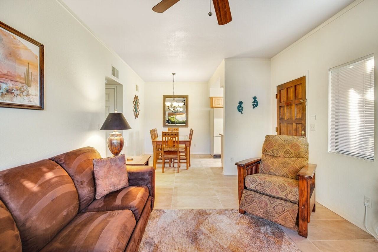 5750 N Camino Esplendora #1636612P - Photo 3 of 50