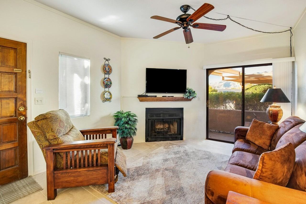 5750 N Camino Esplendora #1636612P - Photo 5 of 50