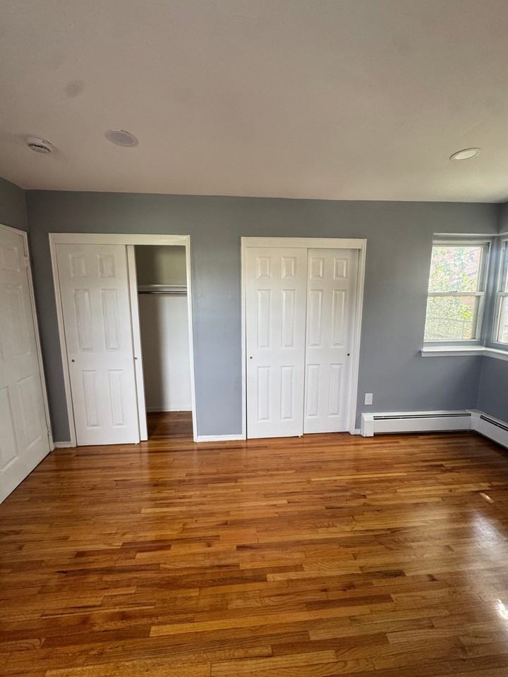 181 River Rd - Photo 5 of 15