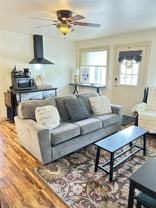 924 Bellview Ave - Photo 1 of 1