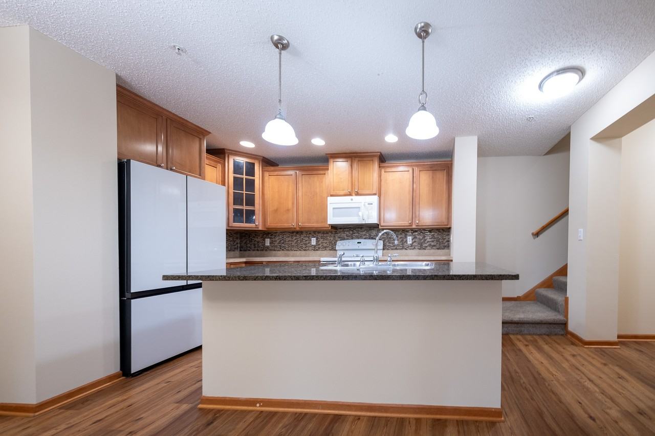 15212 60th Ave N #1 - Photo 5 of 24