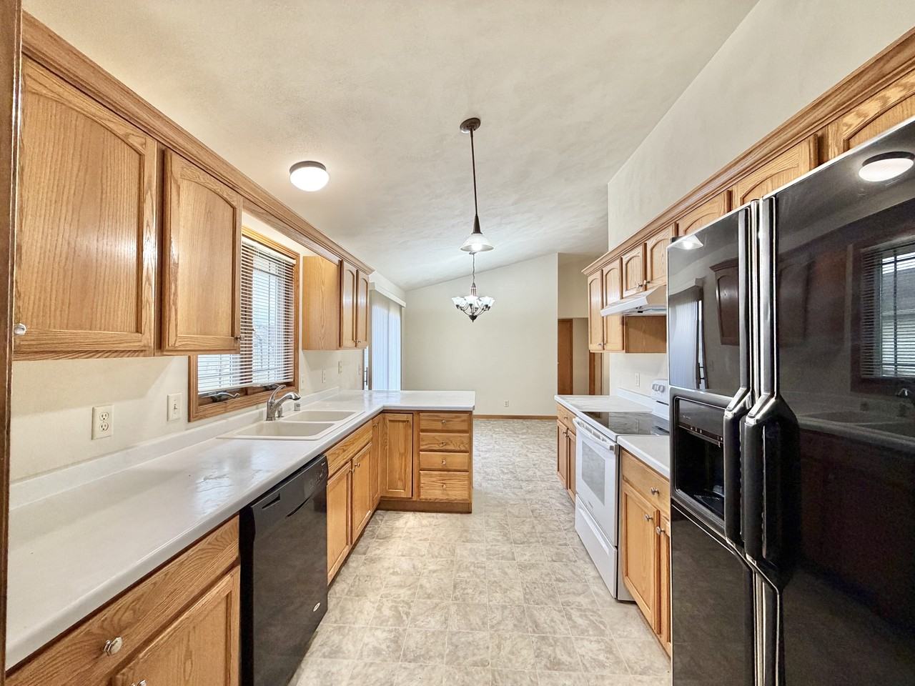 2402 Stonefield Ln #1 - Photo 5 of 21
